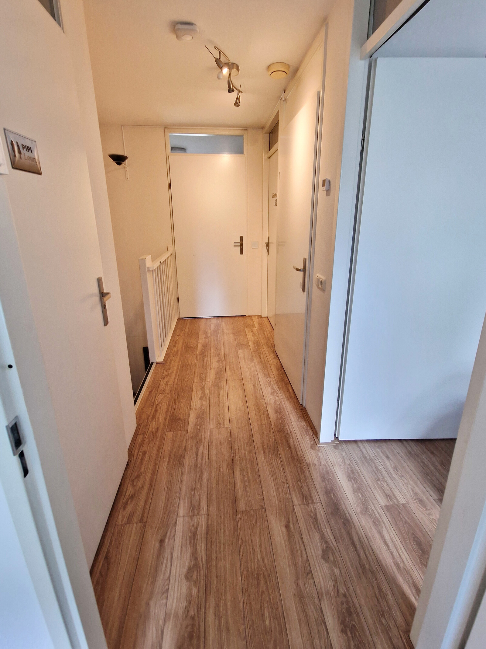 Overloop 2e verdieping.